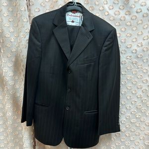 Men’s 2PC Zanetti Italian Wool Brown Suit with Lines